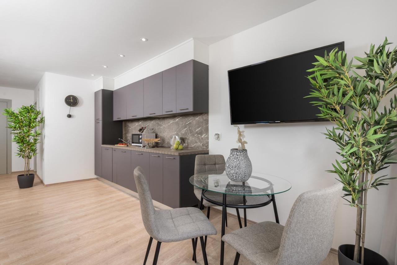 Apartments Penkala 2 ริเยกา ภายนอก รูปภาพ